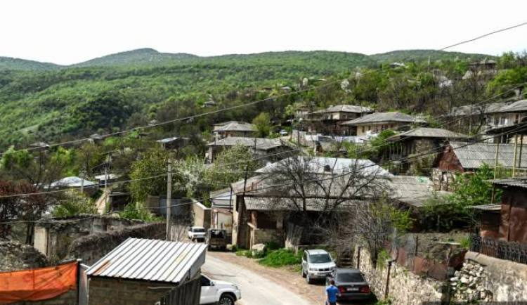 Սահմանն այնքան անպաշտպան է, որ անսպասելի որոշում են գտել․ «Հրապարակ»