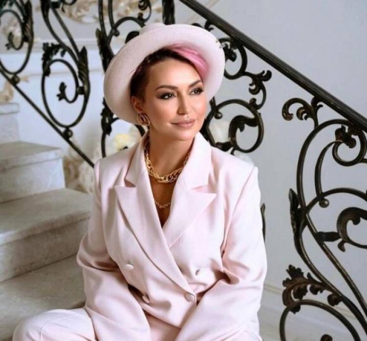 Գողացել են ատամները․ Կատյա Լելը պատմել է այլմոլորակայիններ տեսնելու դեպքի մասին