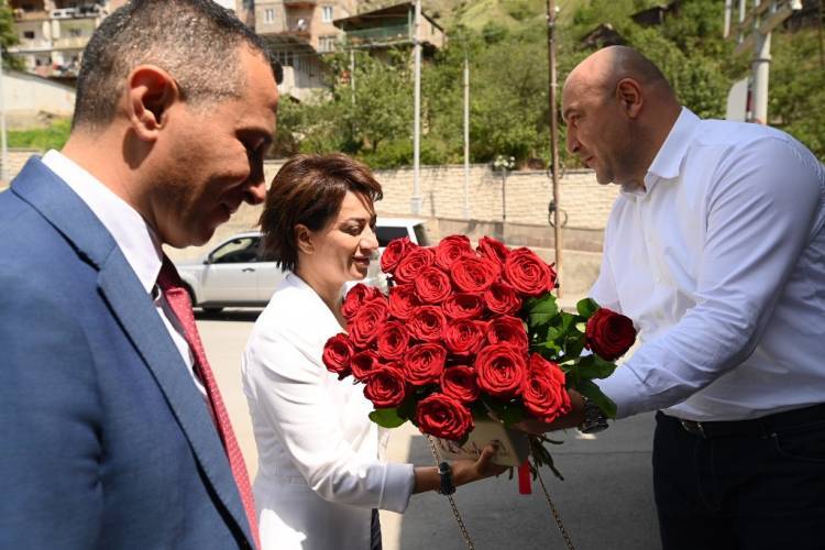Քաջարանում վարդ-ակցիան չեն դատապարտում ․ «Հրապարակ»