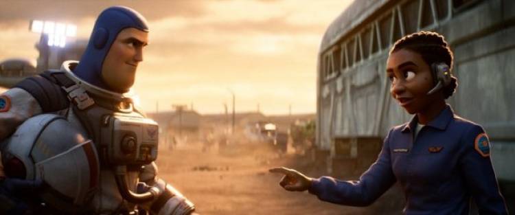 Միասեռական զույգի համբույրի պատճառով․ Pixar-ի «Բազ Լայթեր» մուլտֆիլմը Ղազախստանում վարձույթի դուրս չի եկել