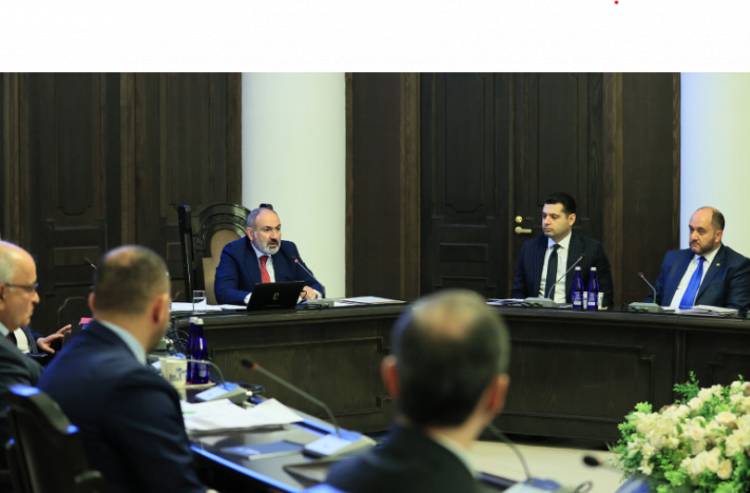 Նիստեր PR-ի համար. «Փաստ»