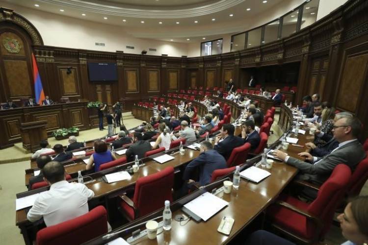Պատգամավորները կդիմե՞ն ՍԴ. «ՀՐԱՊԱՐԱԿ»