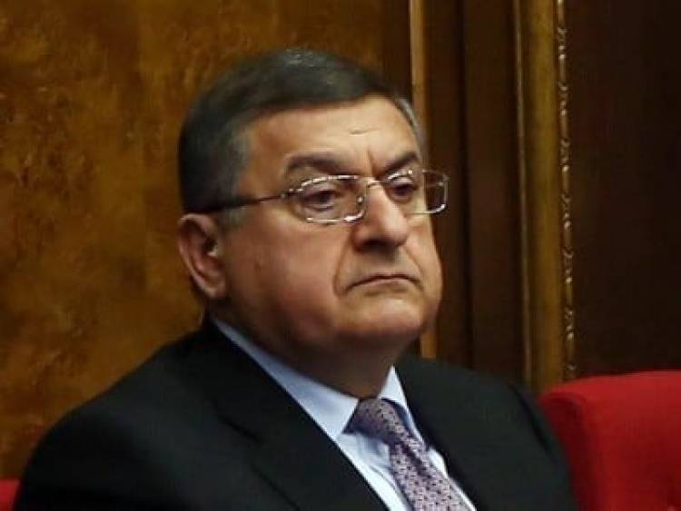 «Հետվիրահատական պրոցեսի մեջ եմ». «Իրավունք»