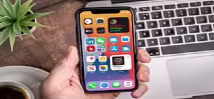 Հայտնի iPhone-ն էժանացել է 30 տոկոսով
