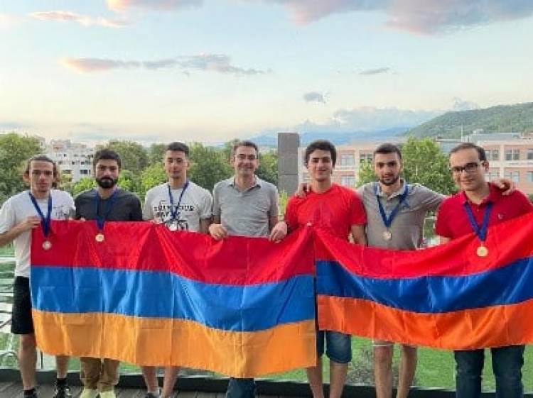 Մաթեմատիկական միջազգային ուսանողական օլիմպիադային ՀՀ թիմի մասնակիցները նվաճել են 3 ոսկե, 2 արծաթե եւ 1 բրոնզե մեդալներ