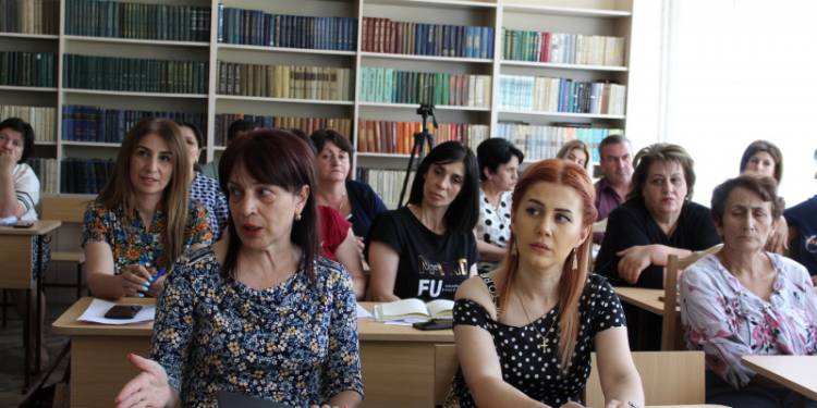 Ամռան ամիսներին վերապատրաստվել են ՀՀ ուսումնական հաստատությունների ավելի քան 1940 տնօրեններ և տնօրենի տեղակալներ