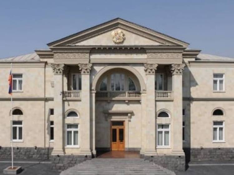 Նախագահի աշխատակազմի արտաքին կապերի եւ արարողակարգի վարչությունը նոր պետ ունի