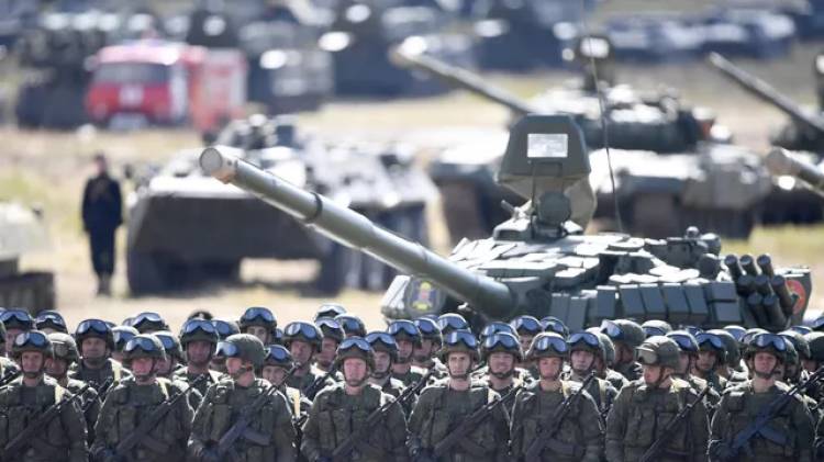 Участвующие в учениях "Восток" иностранцы прибыли на полигон в ВВО