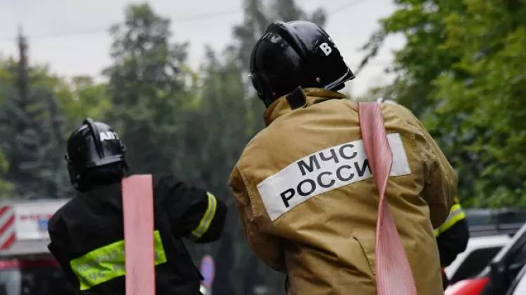В Новой Москве потушили автобус, загоревшийся после ДТП с грузовиком