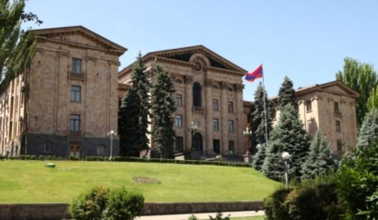 Սեպտեմբերի 12-ին գումարվող ԱԺ հերթական նիստերի օրակարգի նախագծում ընդգրկվել է 45 հարց