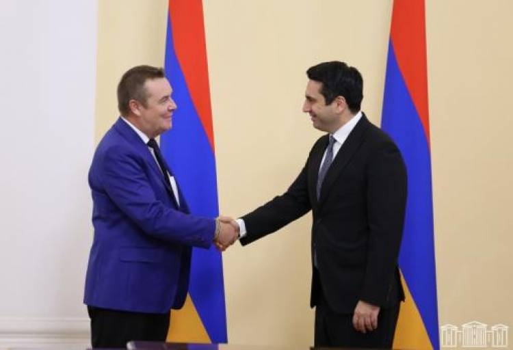 Ալեն Սիմոնյանը և Մարկ Դեմեսմեկերին քննարկել են Հայաստանի անվտանգությանը վերաբերող հարցեր