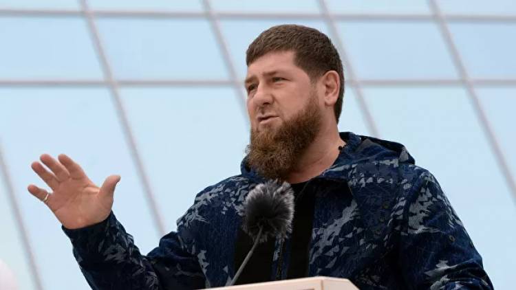 Батальон "Юг-Ахмат" отправился в Донбасс из Чечни, заявил Кадыров
