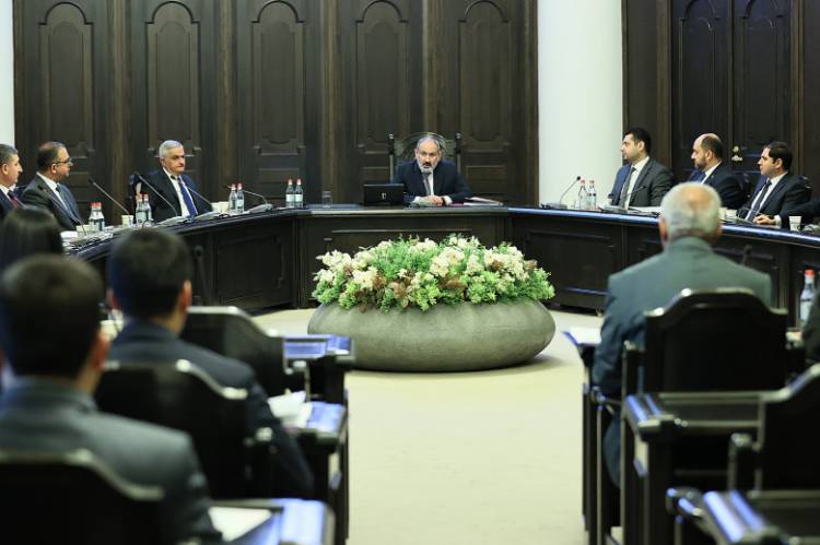 Նույնիսկ վերելակը կանչեք, չի գա․ «Փաստ»