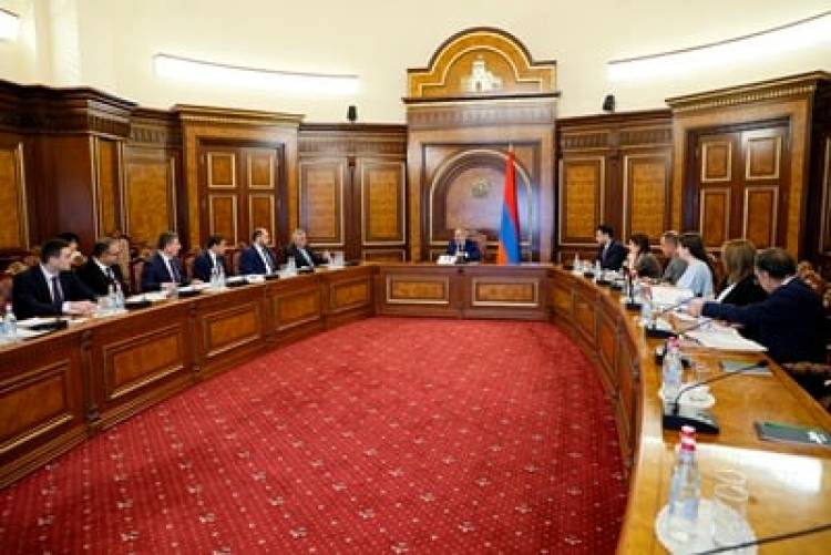 Փաշինյանը կառավարությունում նիստ է անցկացրել. քննարկվել են մի քանի նախագծերի իրականացման հնարավորությունները