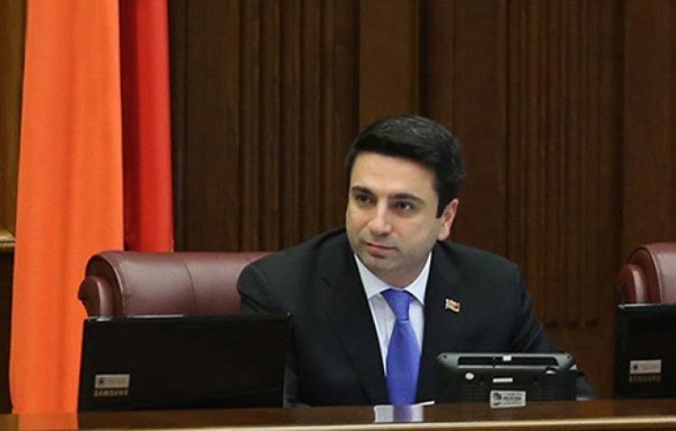 Մենք Արցախին մենակ չենք թողնելու․ Ալեն Սիմոնյան