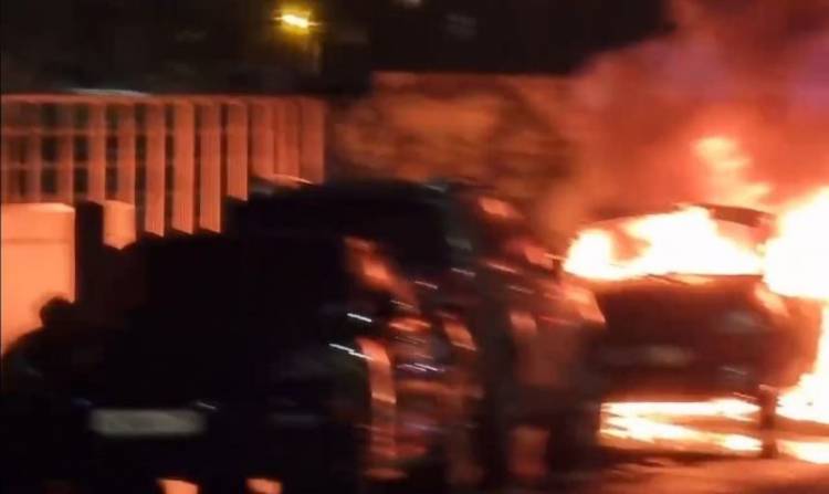 Պայթյուն «Մոսկվա Սիթիի» մոտ. ավտոմեքենաներ են այրվել