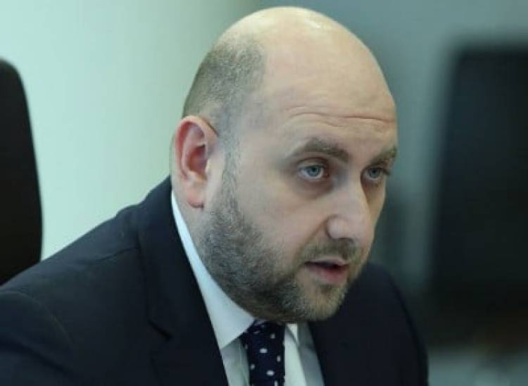 Փոխարժեքների արհեստական տատանումներ. ինչո՞ւ են մասնագետները տարակուսած ԿԲ նախագահի գործունեությունից. «Փաստ»