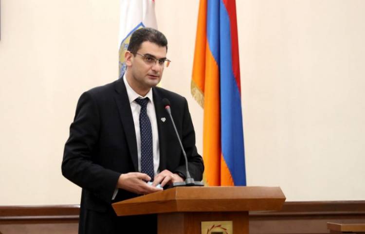 Երևանի քաղաքապետը գործուղման է, թե որ ուղղությամբ՝ հայտնի չէ