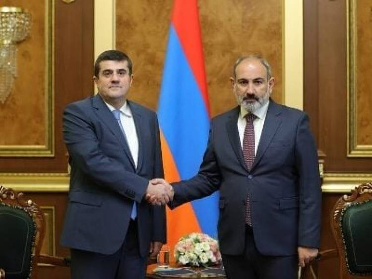 Փաշինյանն ասել է՝ Արցախն ինքը թող որոշի իր արտաքին քաղաքականությունը. նոր մանրամասներ․ «Իրավունք»