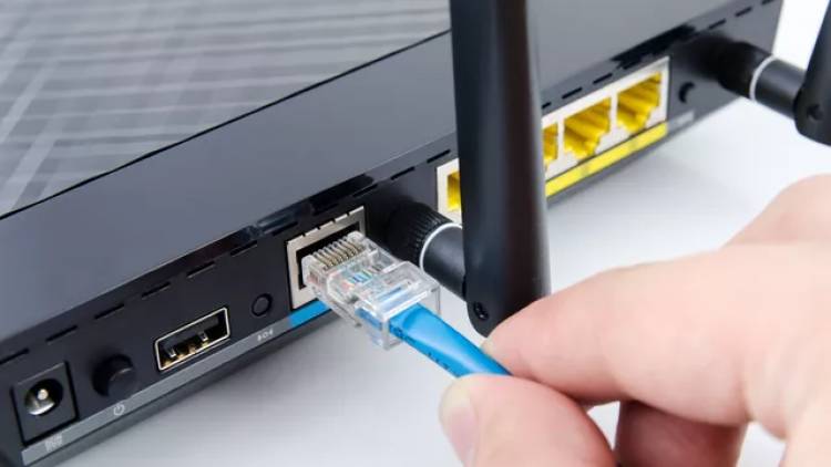 Минцифры вынужденно приостановило подключение школ к Wi-Fi