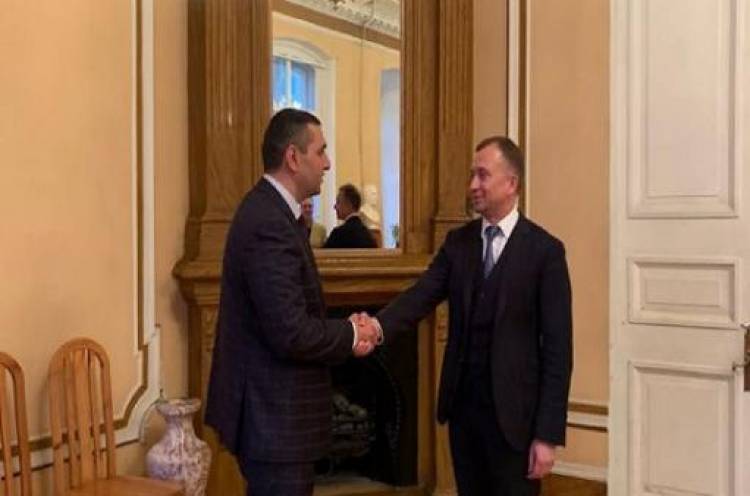 Առողջապահության փոխնախարարը ռուս գործընկերոջն է ներկայացրել ոլորտի բարեփոխումները