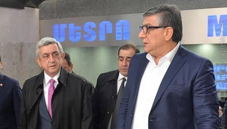 Խաչատուր Սուքիասյանը ռևերանսներ է անում Սերժ Սարգսյանի հասցեին. «Հրապարակ»