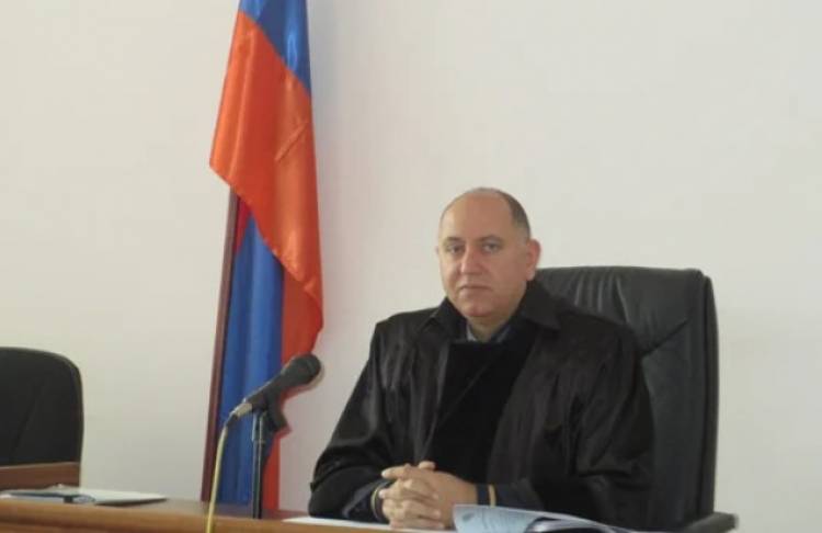 Խառնաշփոթ ՍԴ-ում. «Ժողովուրդ»