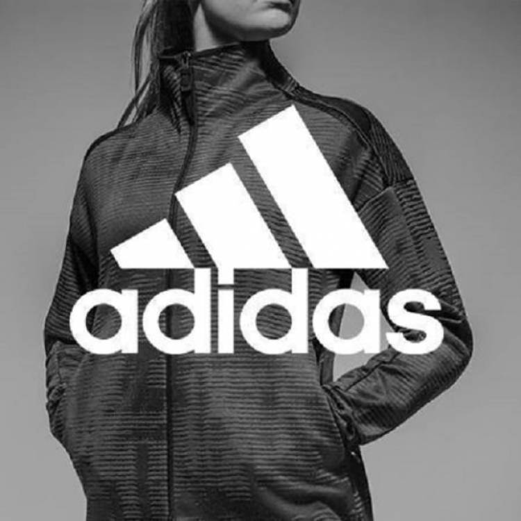 Adidas-ը նոր սպորտային կոշիկները նվիրել է Գրինչին
