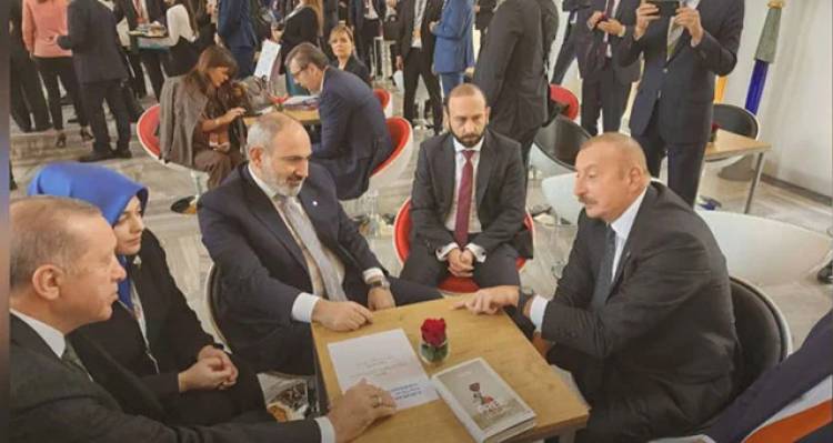 Արցախը հանձնողը Մոսկվան ու Բրյուսելը չեն, Երևանում էլ Փաշինյանի ձեռքը բռնող այդպես էլ չգտնվեց