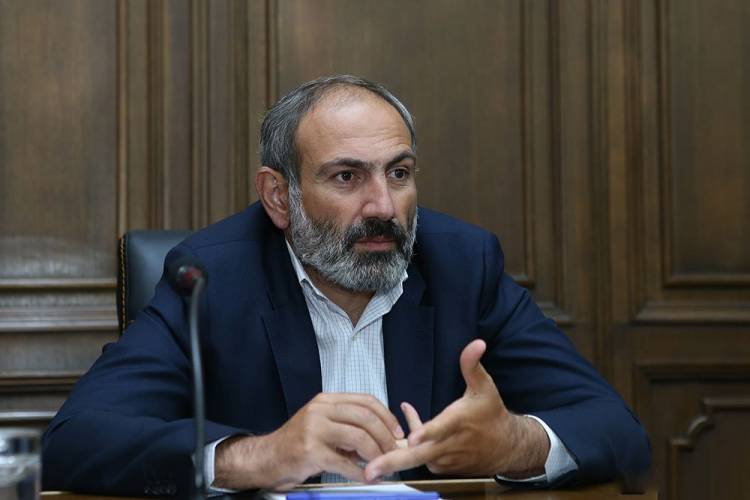 «Անհասկանալի» Փաշինյանը