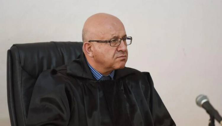 Իշխանությունները դատավոր Մնացական Մարտիրոսյանին անձամբ են կանչել եւ ասել՝ դիմում գրի․ «Ժողովուրդ»