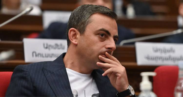 «Հրապարակ». Հնարավոր է՝ Իշխանի հարցն առանձնացնեն