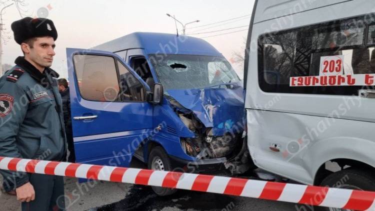 1 զոհ, 7 վիրավոր․Արմավիրում բախվել են Էջմիածին-Երևան երթուղու մարդատար «Gazel»-ն ու «Ford Transit»-ը