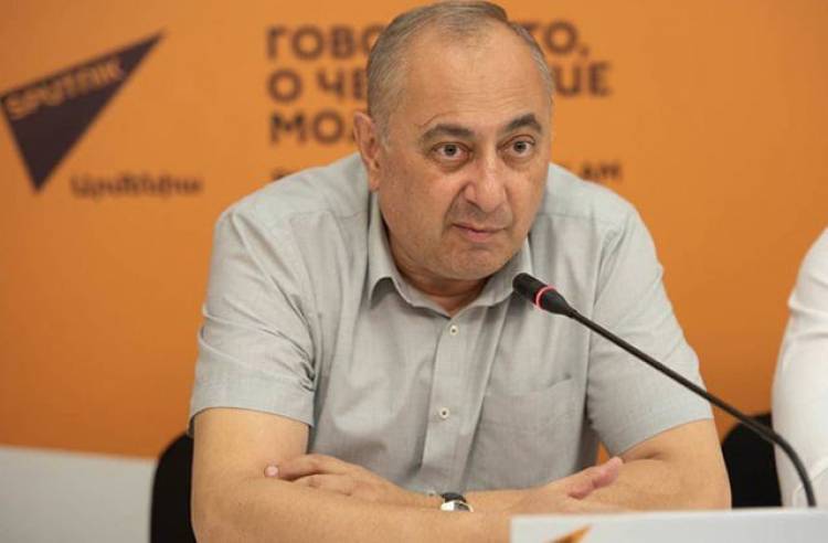 «Ոչինչ չեմ հասկանում, ոչնչից տեղյակ չեմ»․ Արմեն Չարչյան
