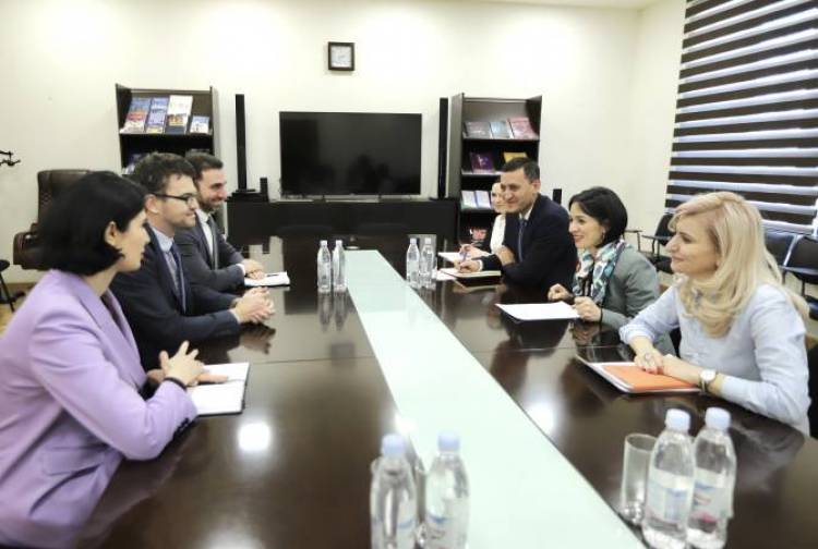 Լաչինի միջանցքի բացման խնդիրը Մեծ Բրիտանիայի կառավարության ուշադրության կենտրոնում է. դեսպանը՝ ՀՀ ԿԳՄՍ նախարարին