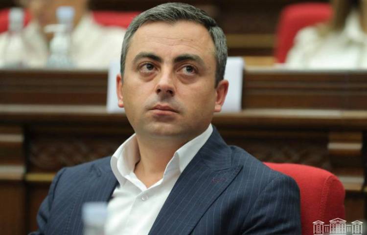 Ես մի քանի տարի է՝ իմ ամբողջ ընտանիքով էս իշխանության թիրախում եմ. «Հրապարակ»