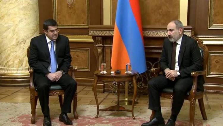 Հարությունյանը չի հեռանում. ի՞նչ է սպասվում Արցախում