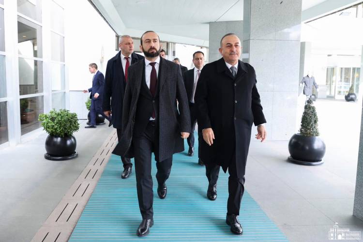 Հայ-թուրքական սահմանը բացվելո՞ւ է. Չավուշօղլուի երկիմաստ ակնարկը
