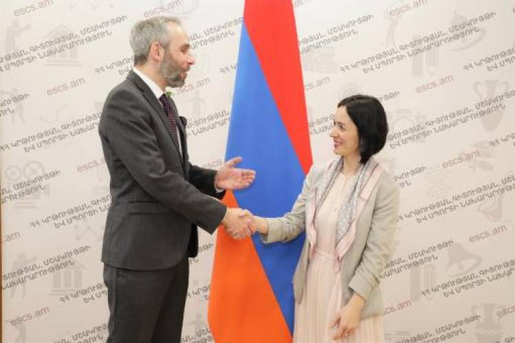 ԿԳՄՍ նախարարը և դեսպան Պիրունչիկը քննարկել են հայ-չեխական համագործակցության հարցերը