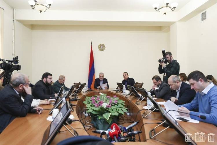 Մեկ տարի և ոչ մի առաջընթաց․ «Հրապարակ»