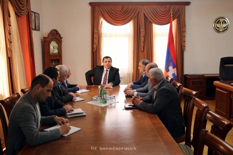 Արցախի նորանշանակ պետնախարարն առաջին խորհրդակցությունն է անցկացրել․մի շարք հանձնարարականներ են տրվել