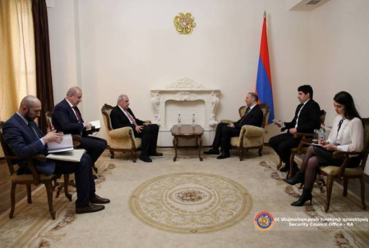 ՀՀ ԱԽ քարտուղարն ընդունել է Վրաստանի նորանշանակ դեսպանին