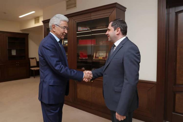 Սուրեն Պապիկյանն ու ՀԱՊԿ գլխավոր քարտուղարը հանդիպել են․ ի՞նչ է քննարկվել