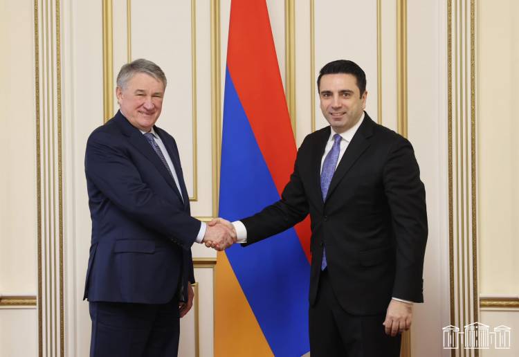 ԼՂ-ում հումանիտար աղետը կանխելու համար գործուն քայլեր ենք ակնկալում առաջինը ՌԴ-ից. Ալեն Սիմոնյանը՝ Յուրի Վորոբյովին