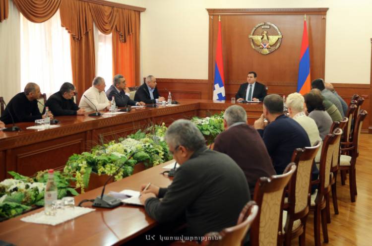 Հանրային խորհրդի աշխատանքների առանցքը պետք է լինի հանրային պատշաճ վերահսկողությունը․ Արցախի պետնախարար