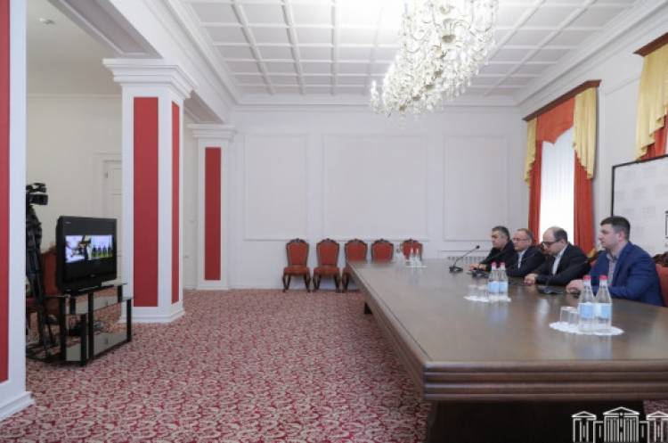 Ընդդիմադիր խմբակցությունների ներկայացուցիչները Արցախի ԱԺ պատգամավորների հետ հեռավար ձևաչափով քննարկում են անցկացրել