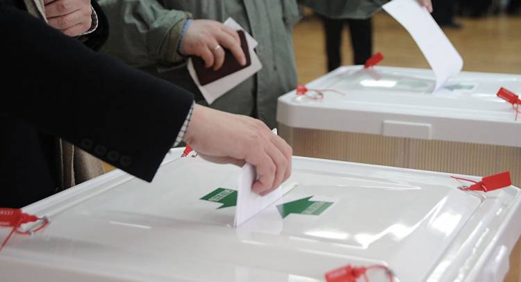 Արտահերթ ընտրության հարցը՝ ինտրիգ