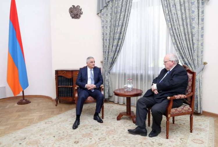 Մհեր Գրիգորյանն ընդունել է Լեհաստանի դեսպանին