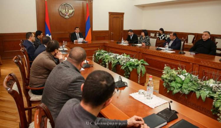 Կտրոնային ապրանքների և վառելիքի իրացման հարցերով ԱՀ պետնախարարը խորհրդակցություն է հրավիրել