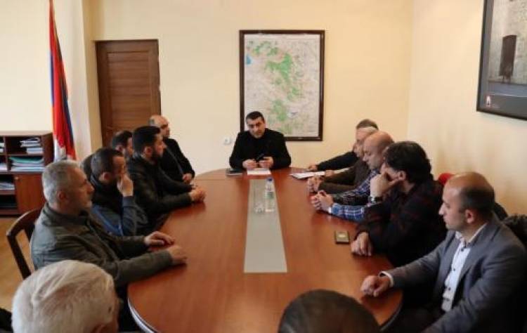ԱՀ Քաղաքաշինության նախարարությունում քննարկվել են շրջափակման պայմաններում նախագծվող աշխատանքները